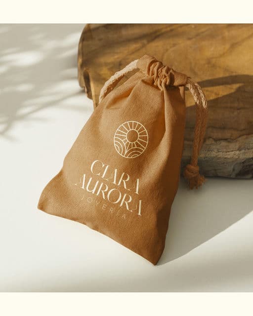 Clara Aurora