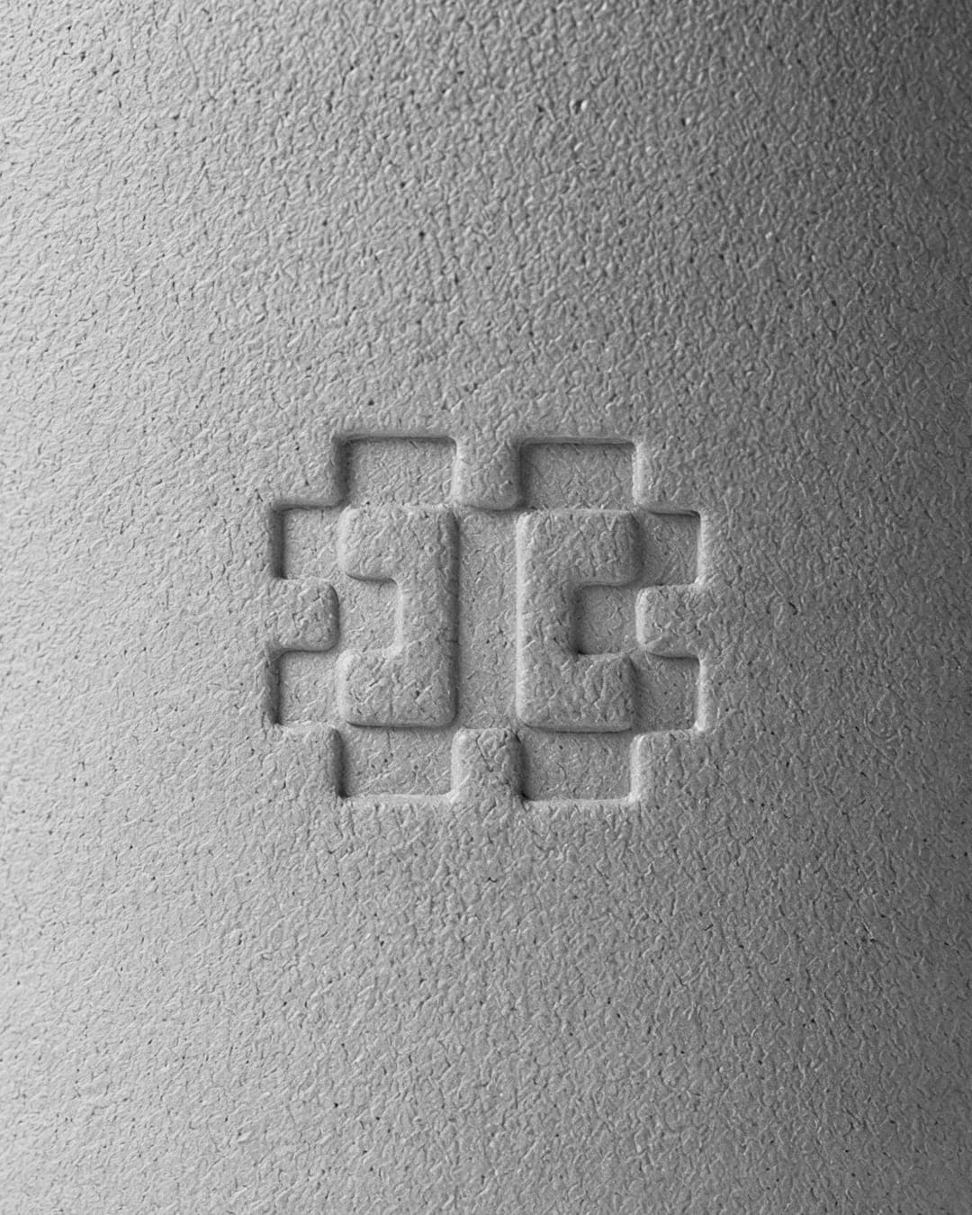 (B)form® Brand Identity & Packaging